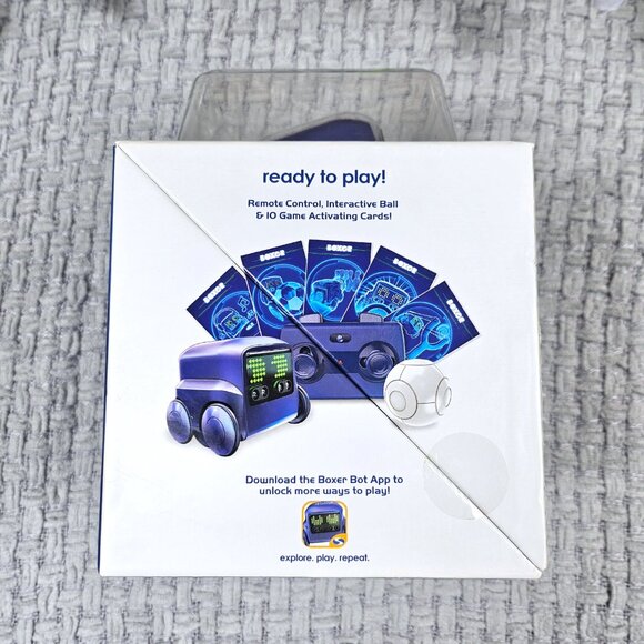 Boxer Interactive Robot Toy Model 75100RX Blue Brand New - Picture 5 of 10